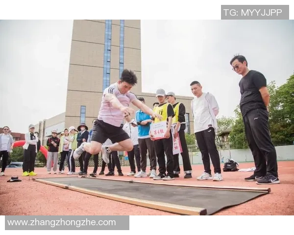 南京排球队耐力争议引发热议球迷与专家各执己见探讨训练方式与比赛表现 南京排球队耐力争议引发热议球迷与专家各执己见探讨训练方式与比赛表现