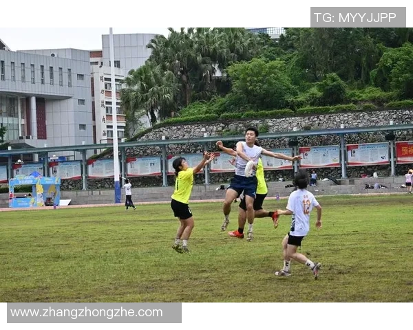 武汉飞盘队创下历史新高在全国耐力排名中脱颖而出引发热议 武汉飞盘队创下历史新高在全国耐力排名中脱颖而出引发热议